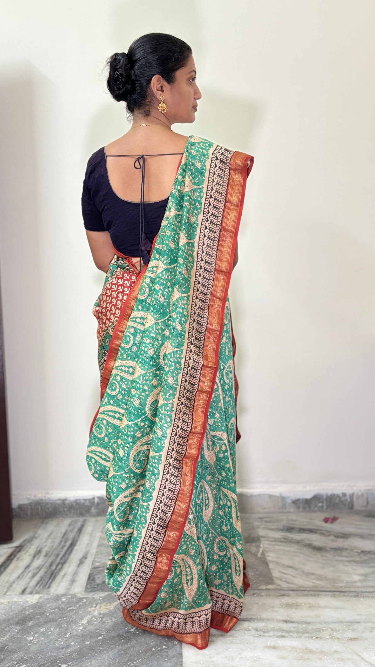 Red and Green Printed Silk Cotton Saree